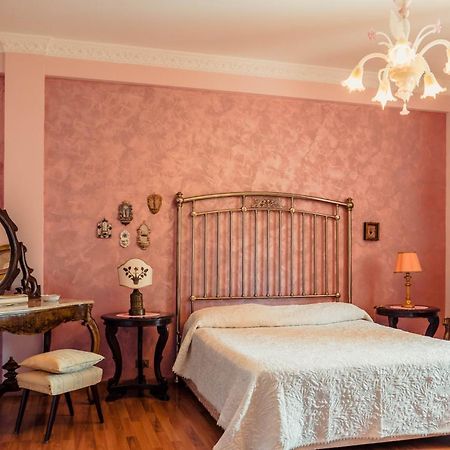 B&B Elvira Al Duomo Монреале Экстерьер фото