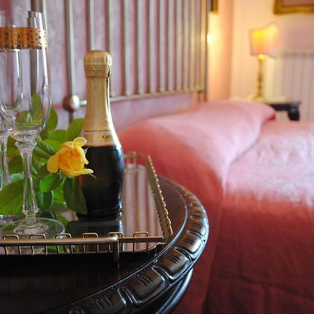 B&B Elvira Al Duomo Монреале Экстерьер фото