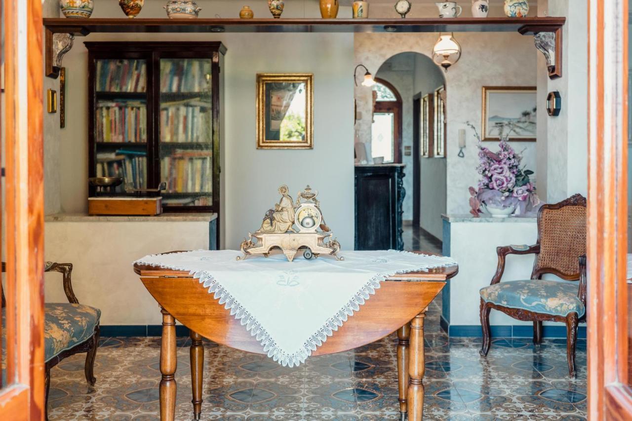 B&B Elvira Al Duomo Монреале Экстерьер фото