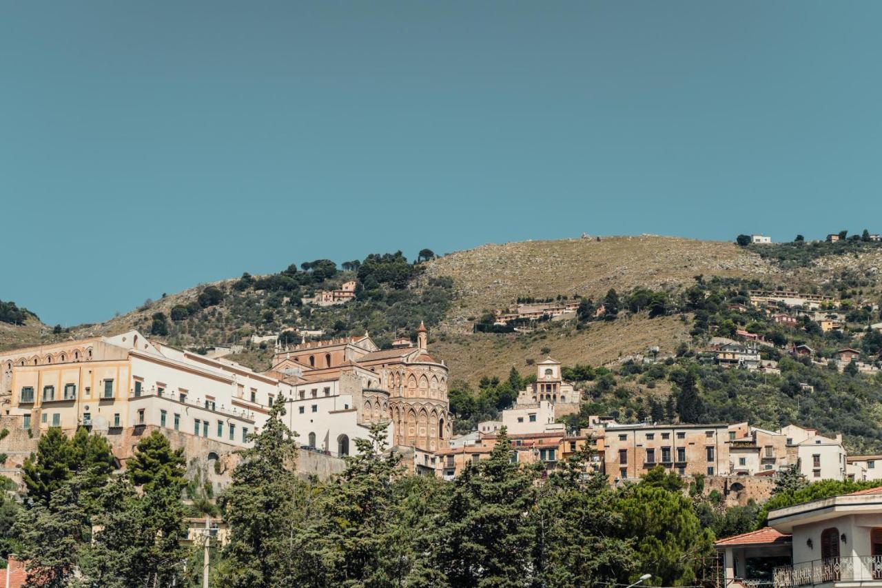 B&B Elvira Al Duomo Монреале Экстерьер фото